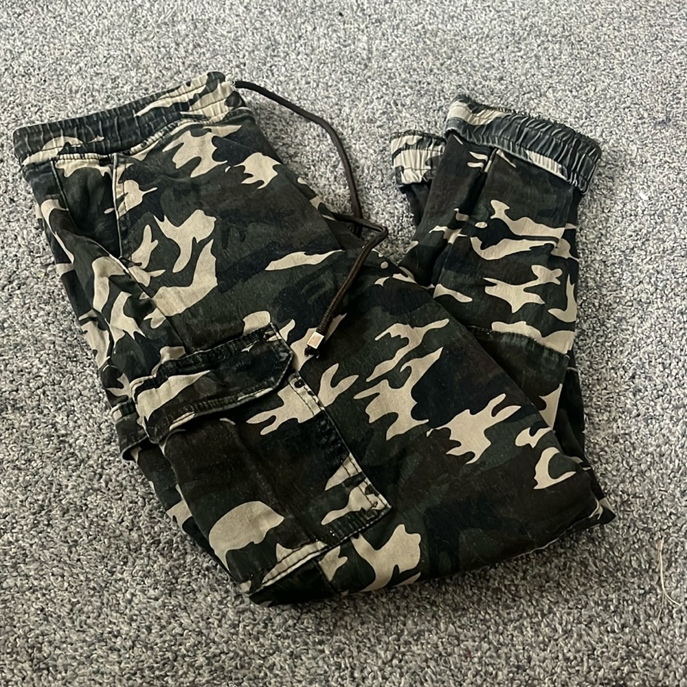Camo cargo pants
